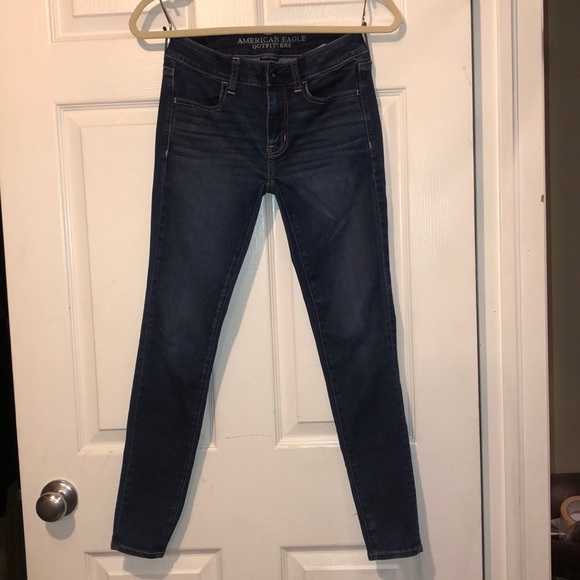 American Eagle Ladies Super Stretch Jegging SIZE 2 - Picture 1 of 5